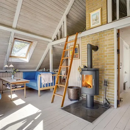 Odke - 3-5km From The Sea By Interhome