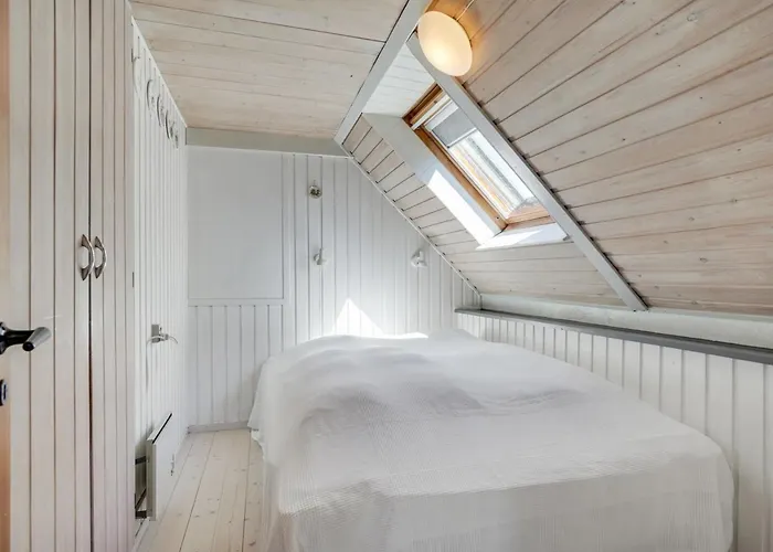 Odke - 3-5km From The Sea By Interhome *