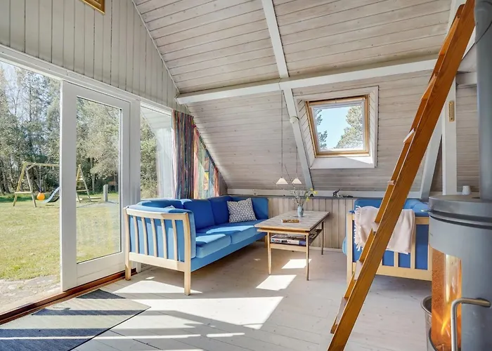 Сasa de vacaciones Odke - 3-5km From The Sea By Interhome